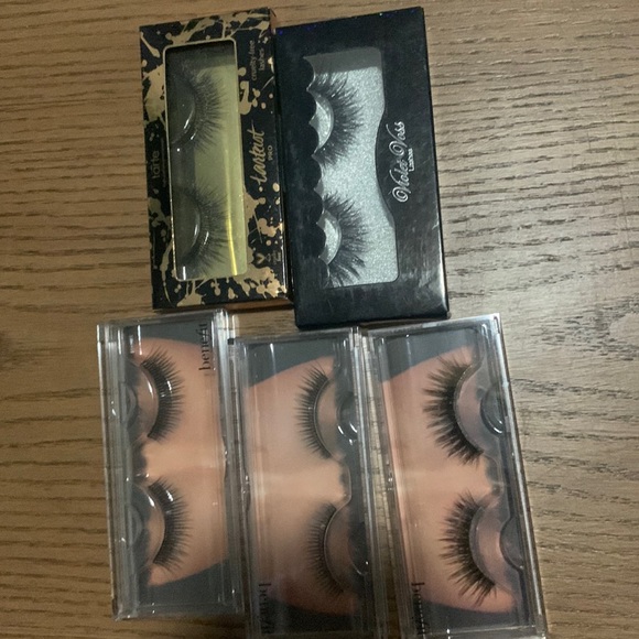 Eye lashes - Picture 1 of 3